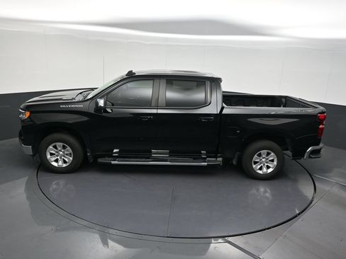 Used 2023 Chevrolet Silverado 1500 LT RWD image 17