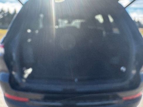 Used 2023 Jeep Grand Cherokee Altitude image 17