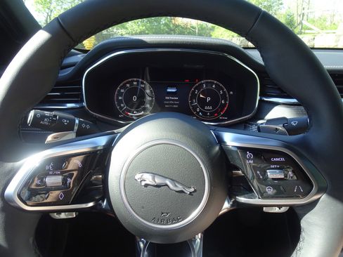 New 2024 Jaguar XF R-Dynamic SE image 29