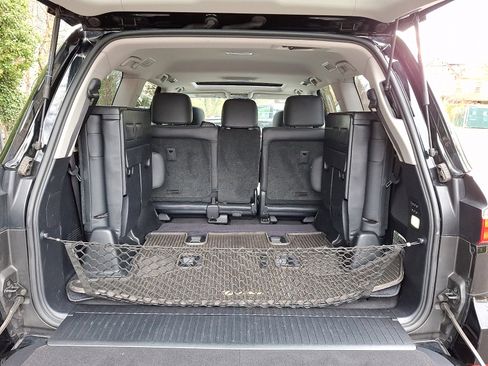 Certified 2020 Lexus LX 570 4WD w/ 3rd Row & Luxury Pkg image 29