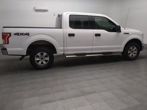 Used 2016 Ford F150 XLT AWD/4WD image 10