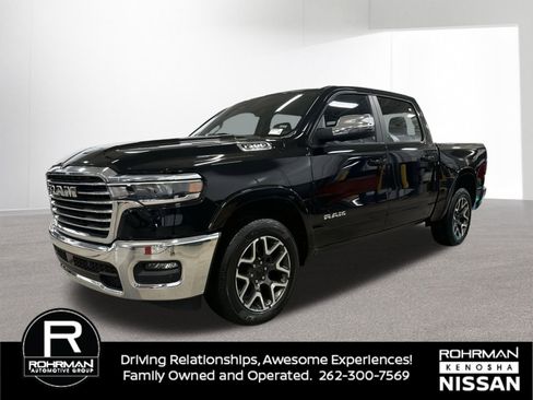 Used 2025 RAM 1500 Laramie image 1
