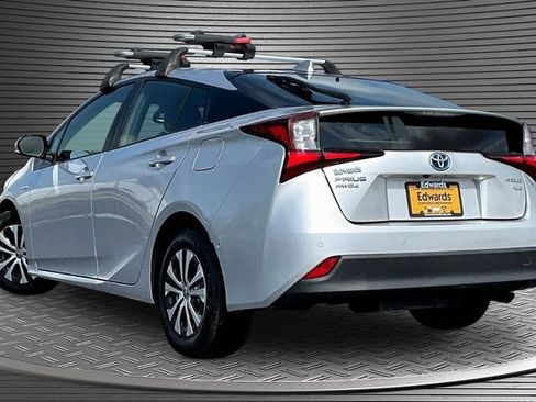 Used 2020 Toyota Prius XLE AWD/4WD image 4