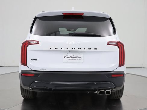 Used 2022 Kia Telluride SX w/ SX Prestige Package image 4