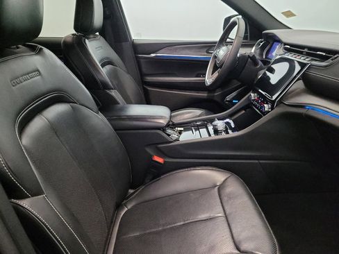 Used 2022 Jeep Grand Cherokee Overland image 21