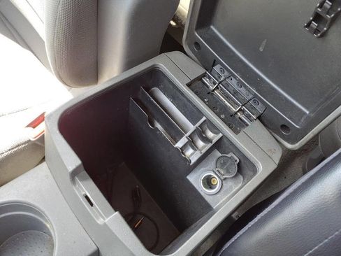 Used 2013 Nissan Frontier S image 22