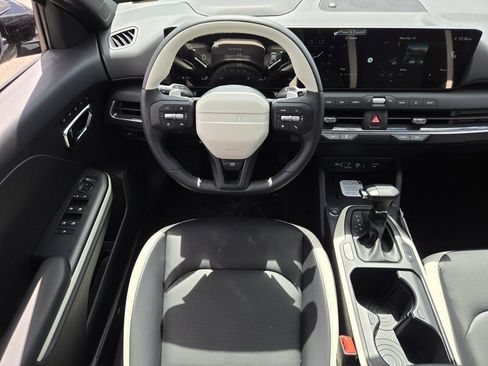 New 2026 Kia K4 GT-Line FWD image 9