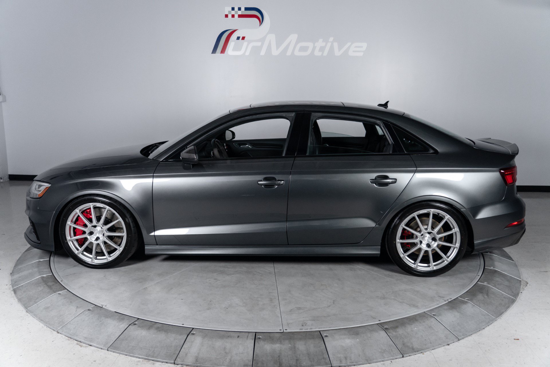 Used 2018 Audi RS 3 AWD/4WD image 4