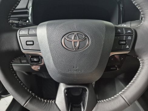 New 2026 Toyota Camry SE image 19