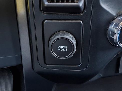 Used 2025 Ford F150 XLT w/ Equipment Group 301A Standard image 14