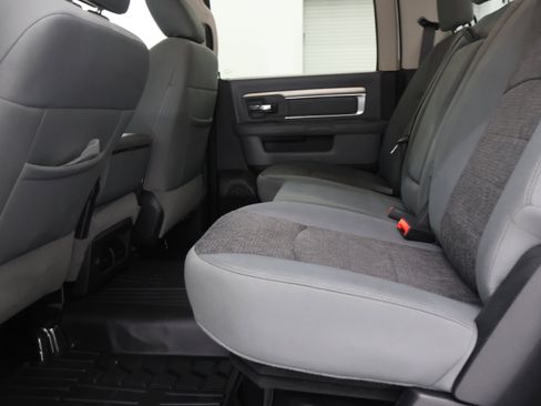 Used 2018 RAM 2500 Big Horn AWD/4WD image 34