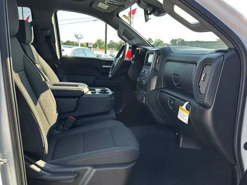 New 2026 Chevrolet Silverado 1500 Custom image 10
