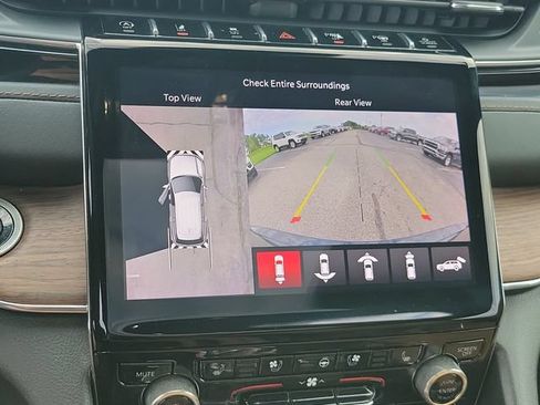 Certified 2023 Jeep Grand Cherokee Summit AWD/4WD image 20