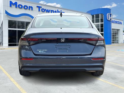 Used 2024 Honda Accord EX image 5