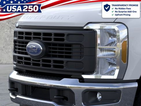 New 2025 Ford F350 XL w/ FX4 Off-Road Package AWD/4WD image 17