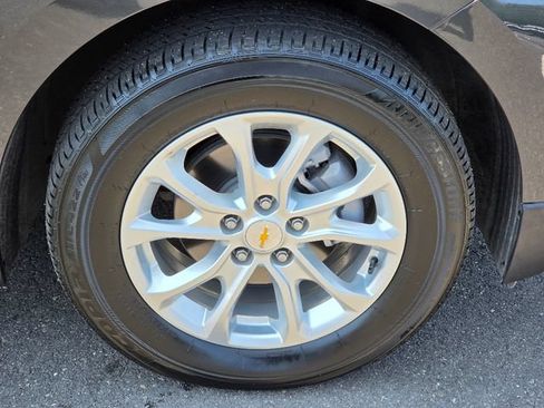 Used 2020 Chevrolet Equinox LT AWD/4WD image 9