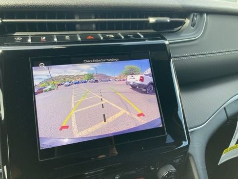 New 2025 Jeep Grand Cherokee Laredo image 9