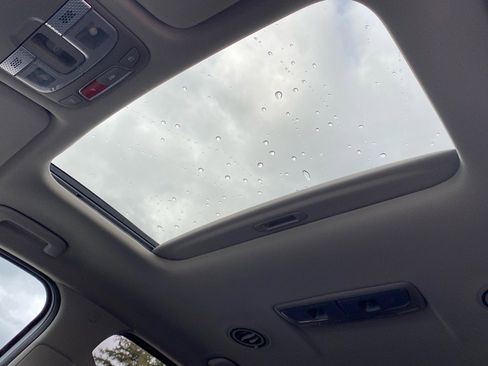 Used 2024 Kia Telluride S w/ S Sunroof Package image 25