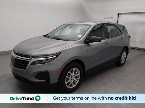 Used 2023 Chevrolet Equinox LS w/ LPO, Floor Liner Package FWD image 1