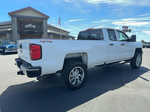 Used 2017 Chevrolet Silverado 2500 W/T w/ WT Convenience Package AWD/4WD image 5