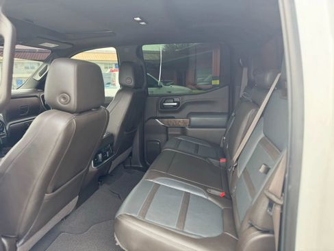 Used 2021 GMC Sierra 1500 Denali w/ Denali Ultimate Package image 25