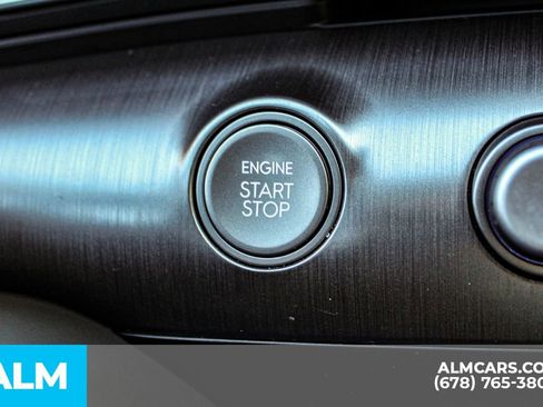 Used 2025 Hyundai Kona SEL image 28