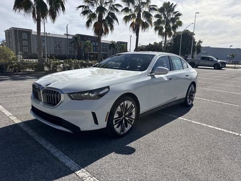 New 2026 BMW 530i w/ Premium Package image 8