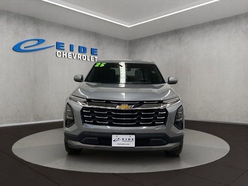 Used 2025 Chevrolet Equinox LT image 8