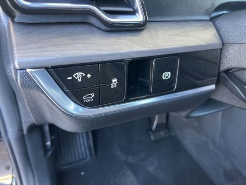 Certified 2023 Kia Sportage X-Line w/ X-Line Premium Package AWD/4WD image 52