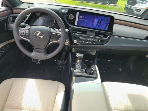 Used 2023 Lexus ES 350 w/ Premium Package FWD image 27