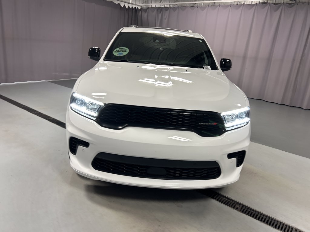 Used 2025 Dodge Durango GT AWD/4WD image 2