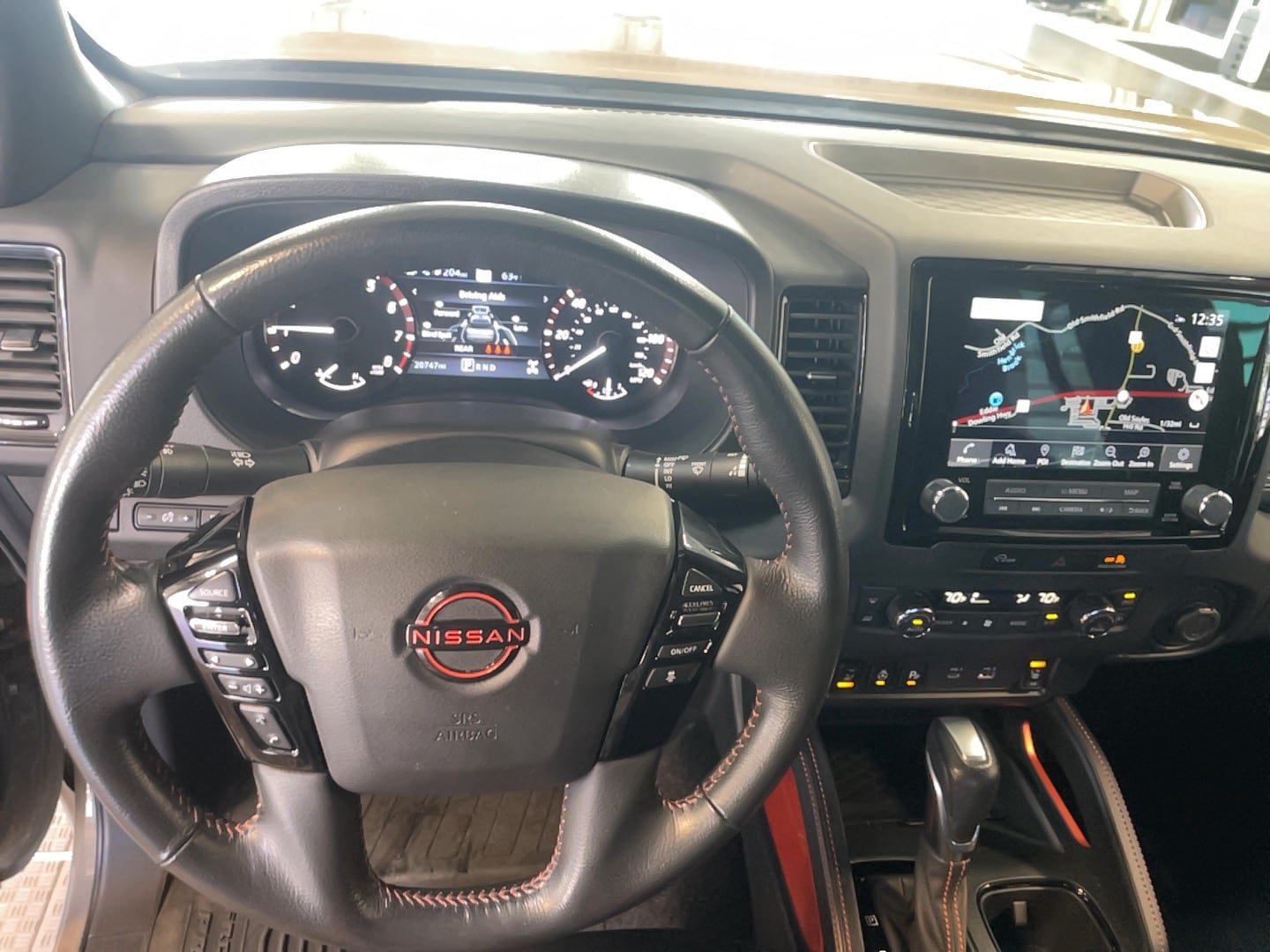 Used 2024 Nissan Frontier PRO-4X w/ Pro Premium Package AWD/4WD image 12