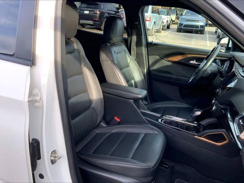 Used 2023 Chevrolet TrailBlazer ACTIV w/ Convenience Package image 7