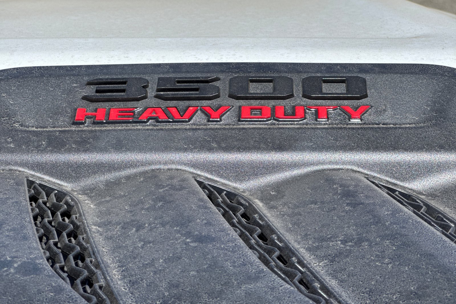 New 2026 RAM 3500 Laramie AWD/4WD image 25