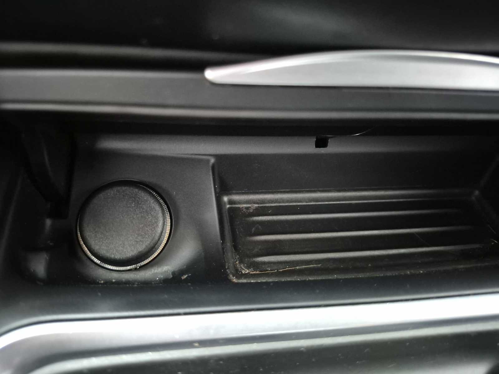 Used 2018 BMW M4 Convertible RWD image 29