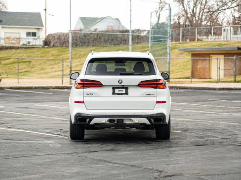 Used 2024 BMW X5 xDrive40i w/ M Sport Package image 6