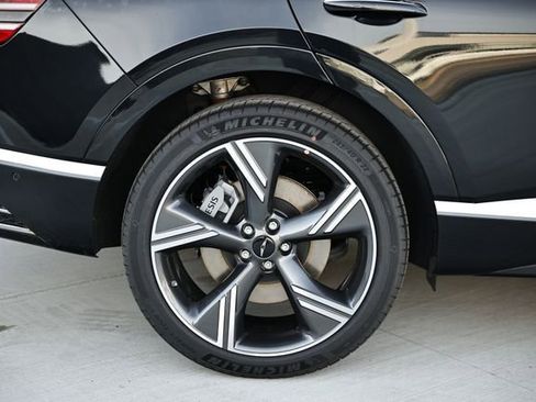 New 2026 Genesis GV80 2.5T Prestige image 6