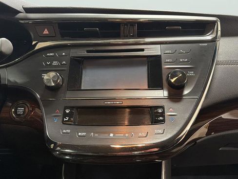 Used 2013 Toyota Avalon XLE Touring image 26