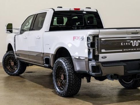 Used 2026 Ford F250 King Ranch w/ FX4 Off-Road Package image 38