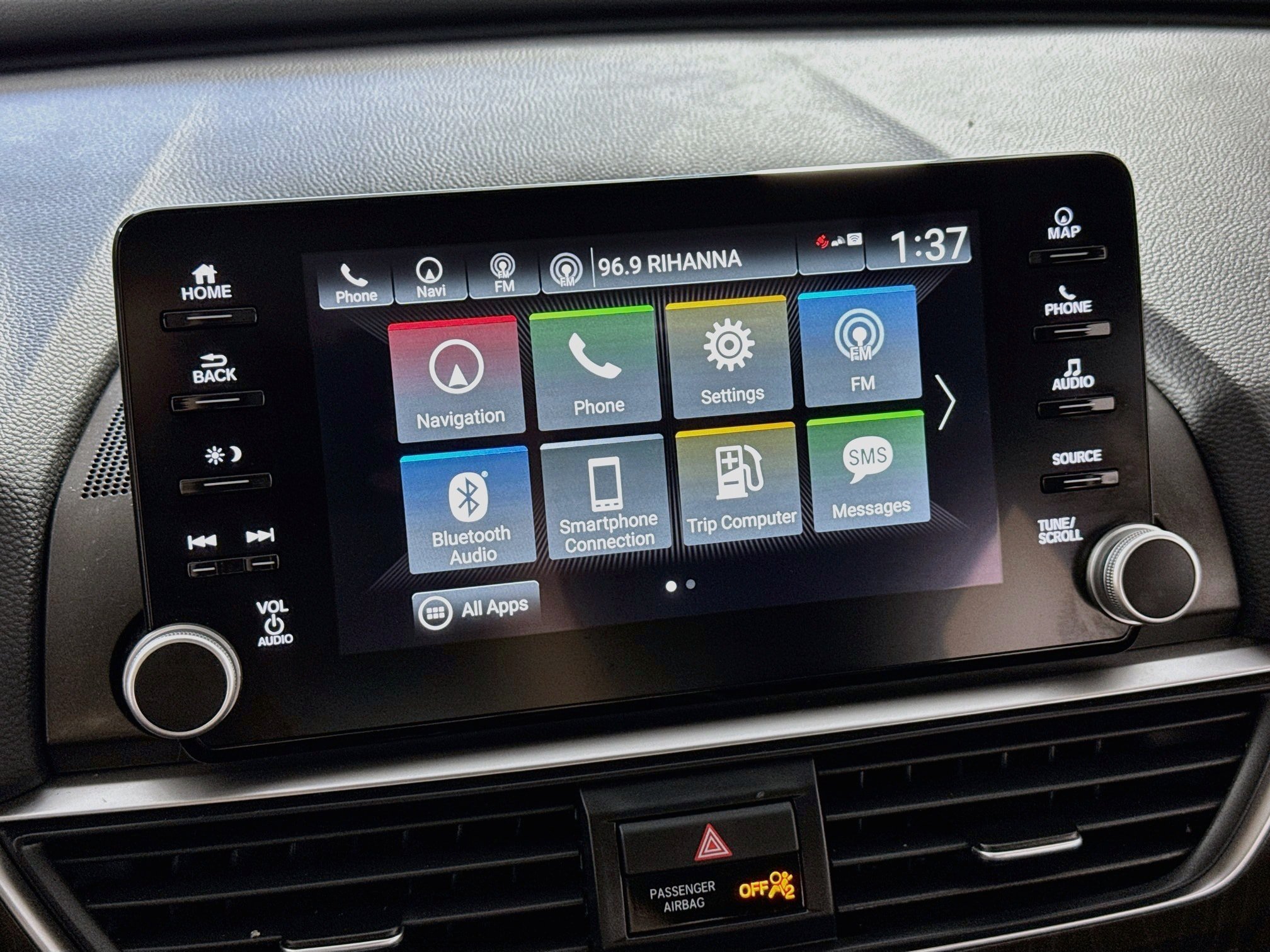 Used 2021 Honda Accord Touring image 19
