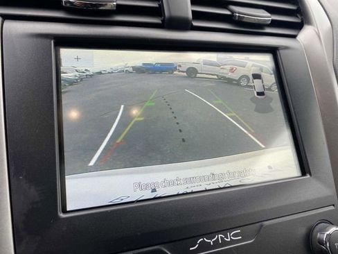 Used 2020 Ford Fusion SEL image 30