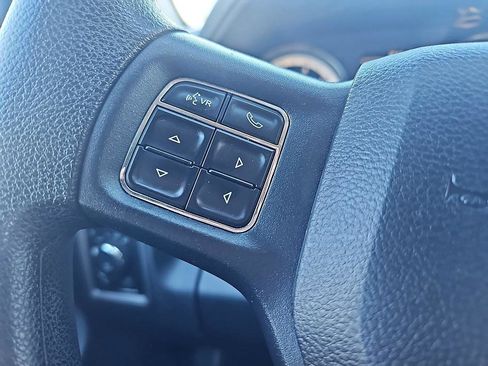 Used 2017 RAM 1500 Express image 20