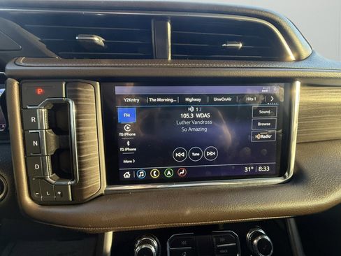 Used 2021 GMC Yukon Denali w/ Denali Ultimate Package image 19