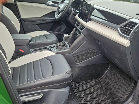 New 2026 Volkswagen Taos SEL AWD/4WD image 30