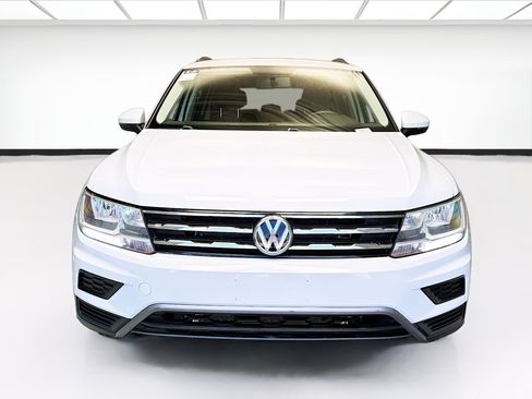 Used 2018 Volkswagen Tiguan S FWD image 2
