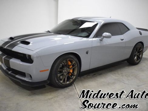 Used 2021 Dodge Challenger SRT Hellcat w/ Plus Package image 1