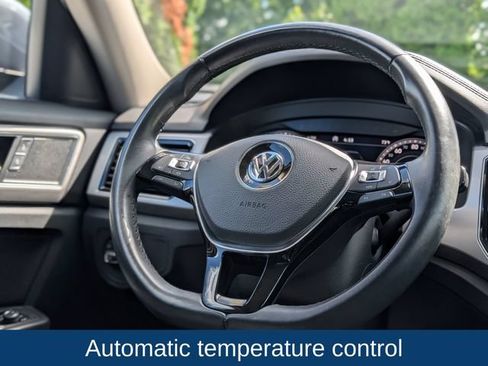 Used 2019 Volkswagen Atlas SEL AWD/4WD image 14