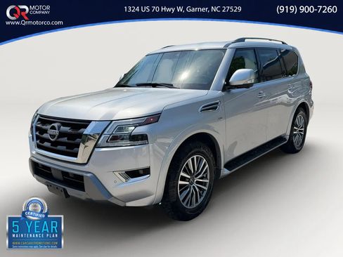 Used 2021 Nissan Armada SL w/ Captain's Chairs Package AWD/4WD image 7