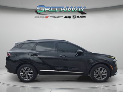 Used 2025 Kia Sportage SX
