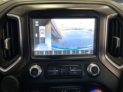 Used 2019 GMC Sierra 1500 AT4 w/ Off Road Performance Package image 19